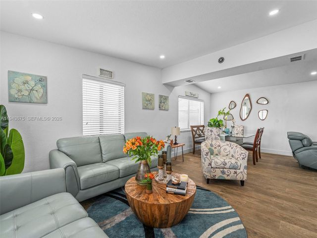 11415 SW 56th St, Miami, FL 33165