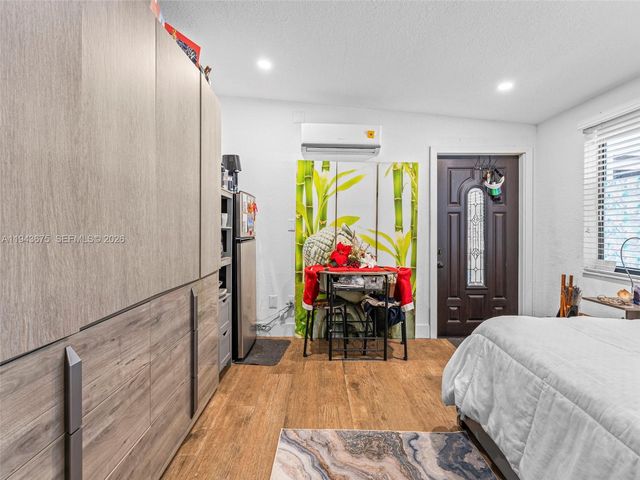 11415 SW 56th St, Miami, FL 33165