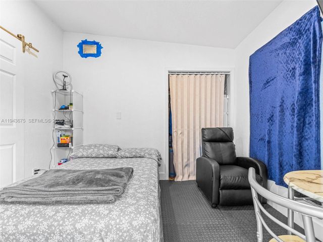 11415 SW 56th St, Miami, FL 33165