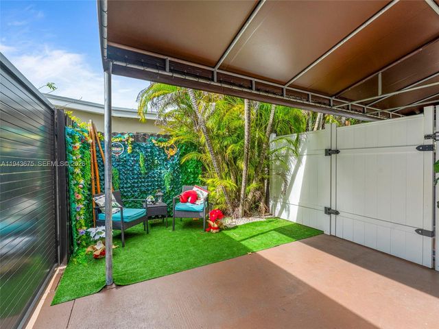 11415 SW 56th St, Miami, FL 33165