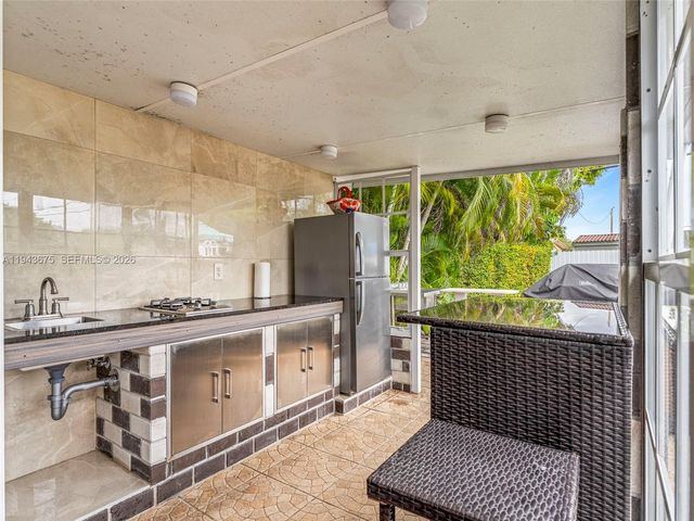 11415 SW 56th St, Miami, FL 33165