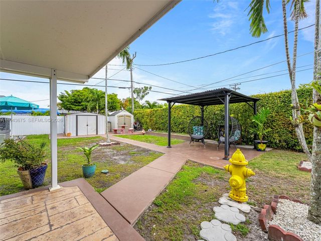 11415 SW 56th St, Miami, FL 33165