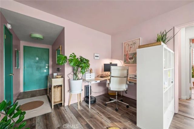 528 Cedar 3A, Long Beach, CA 90802