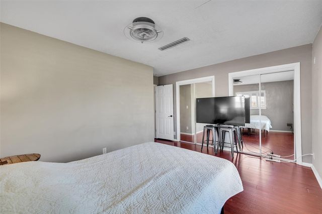 1736 NW 38th Street, Oakland Park, FL 33309