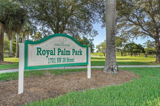 1736 NW 38th Street, Oakland Park, FL 33309