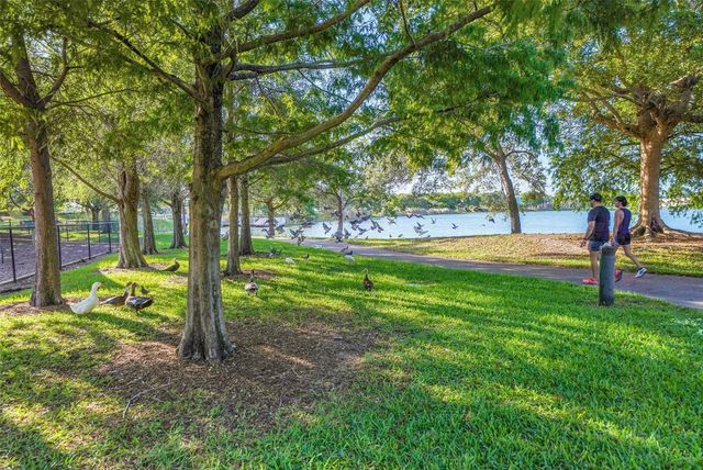 1736 NW 38th Street, Oakland Park, FL 33309