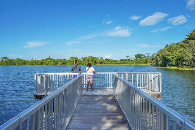 1736 NW 38th Street, Oakland Park, FL 33309