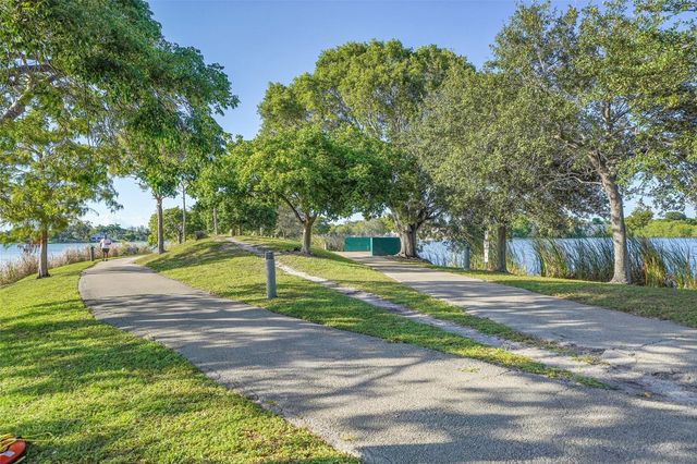 1736 NW 38th Street, Oakland Park, FL 33309