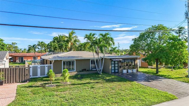 1736 NW 38th Street, Oakland Park, FL 33309