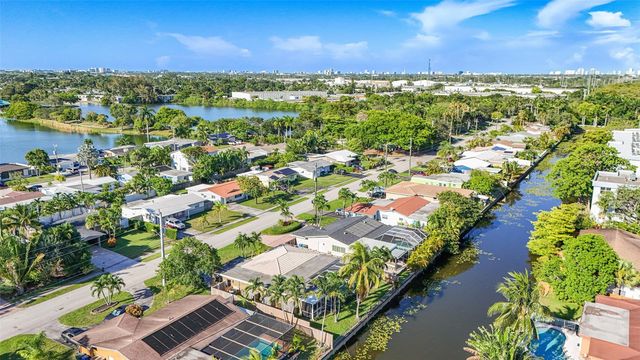 1736 NW 38th Street, Oakland Park, FL 33309