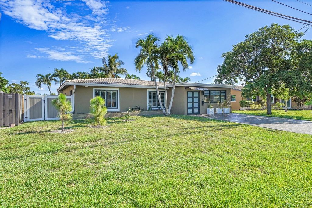 1736 NW 38th Street, Oakland Park, FL 33309