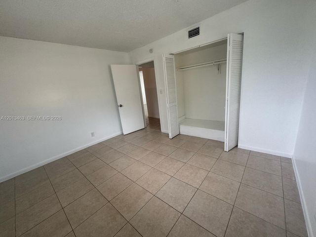 1480 NW 19th Ct 1-2, Fort Lauderdale, FL 33311