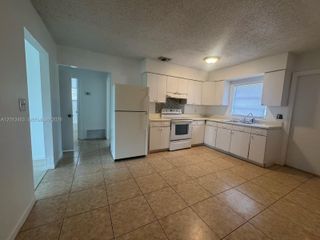 1480 NW 19th Ct 1-2, Fort Lauderdale, FL 33311