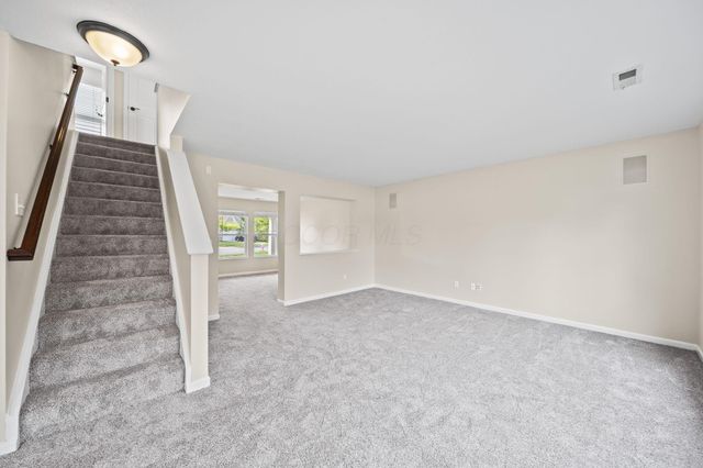3949 Winding Path Drive, Canal Winchester, OH 43110