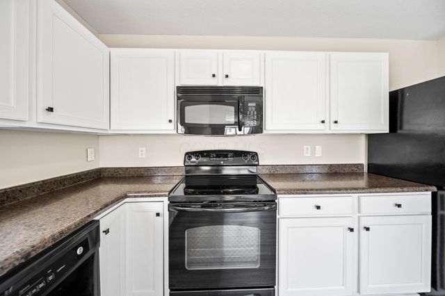 3949 Winding Path Drive, Canal Winchester, OH 43110