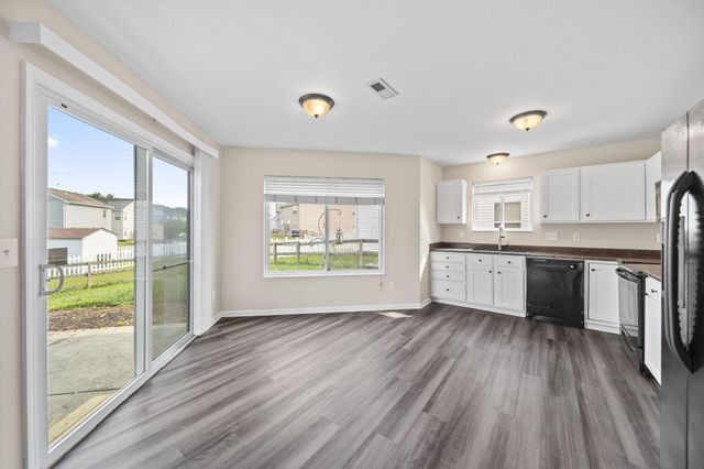 3949 Winding Path Drive, Canal Winchester, OH 43110
