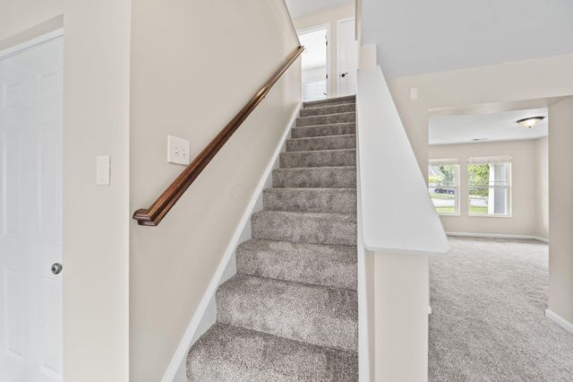 3949 Winding Path Drive, Canal Winchester, OH 43110