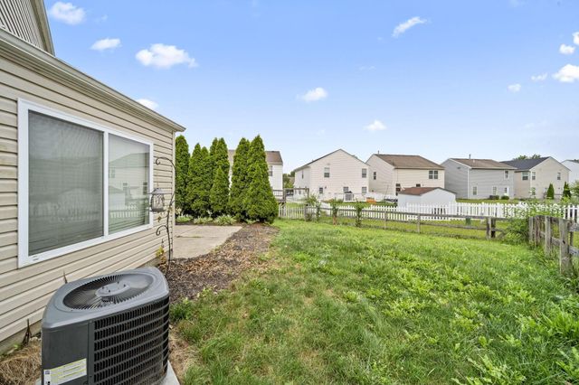 3949 Winding Path Drive, Canal Winchester, OH 43110