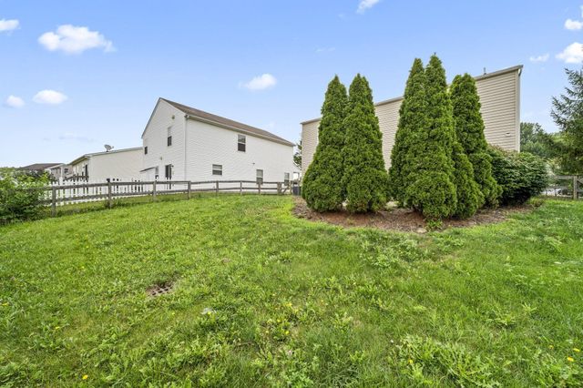 3949 Winding Path Drive, Canal Winchester, OH 43110