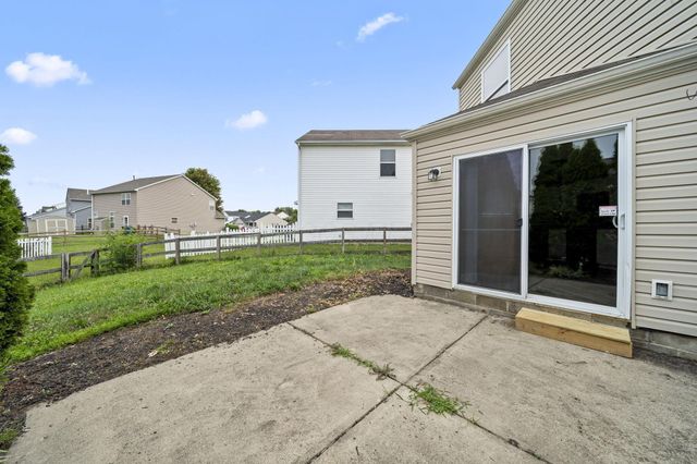 3949 Winding Path Drive, Canal Winchester, OH 43110