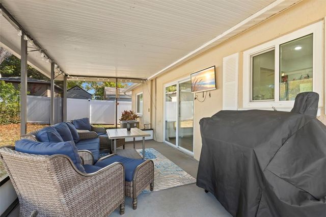 9015 108TH AVENUE, Seminole, FL 33777