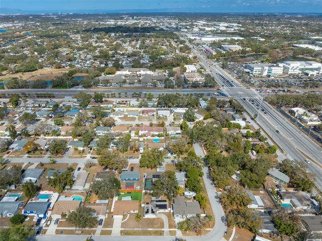 9015 108TH AVENUE, Seminole, FL 33777