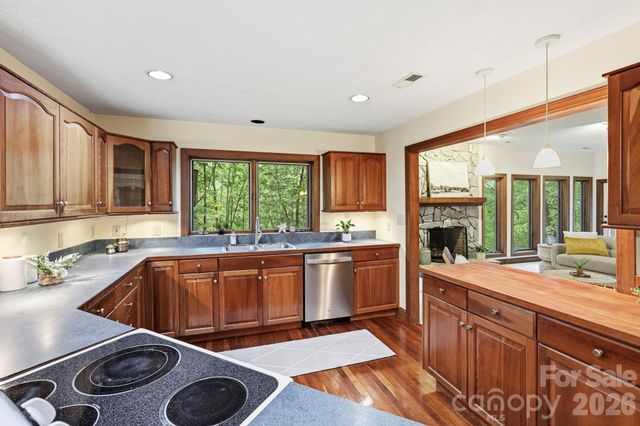 9 Laurel Forest Drive, Horse Shoe, NC 28742