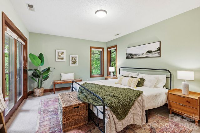9 Laurel Forest Drive, Horse Shoe, NC 28742