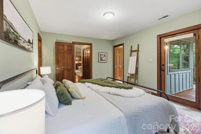 9 Laurel Forest Drive, Horse Shoe, NC 28742