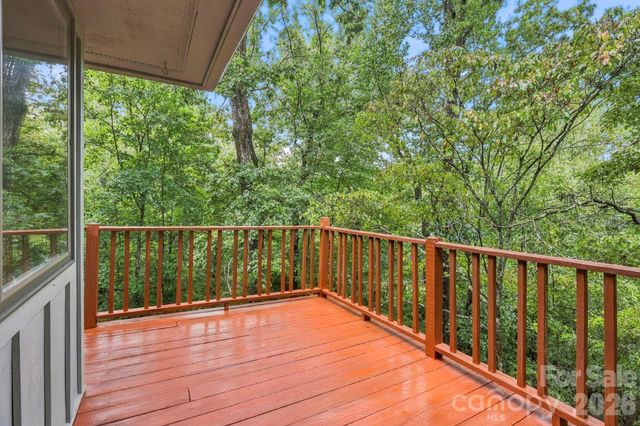 9 Laurel Forest Drive, Horse Shoe, NC 28742