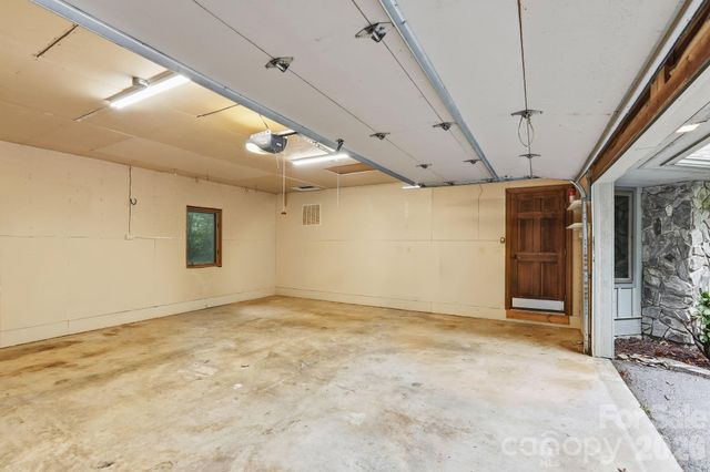 9 Laurel Forest Drive, Horse Shoe, NC 28742