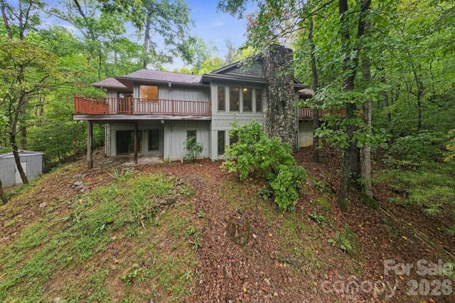 9 Laurel Forest Drive, Horse Shoe, NC 28742