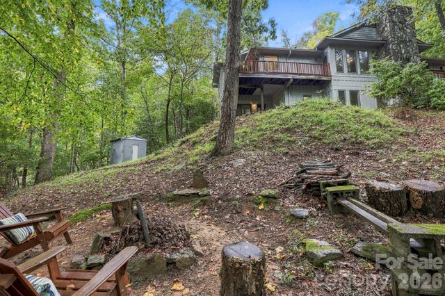 9 Laurel Forest Drive, Horse Shoe, NC 28742