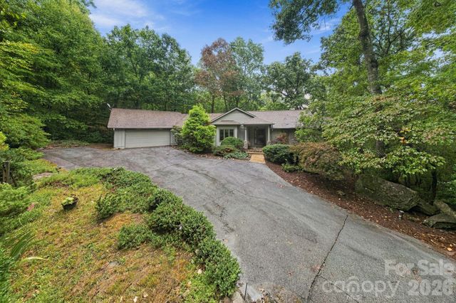 9 Laurel Forest Drive, Horse Shoe, NC 28742