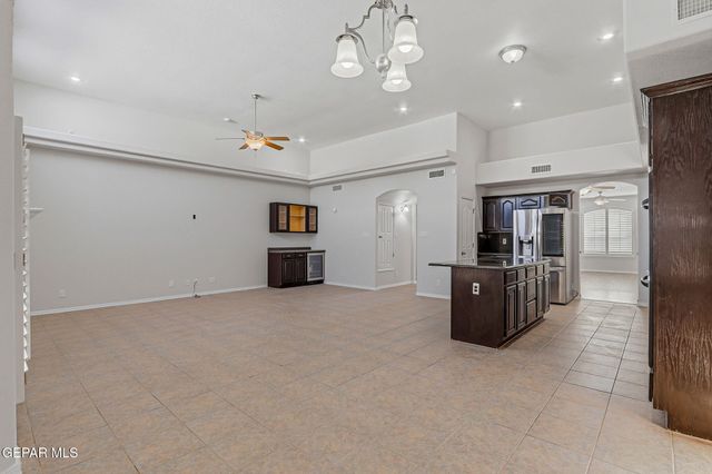 13445 EMERALD CREEK Drive, Horizon City, TX 79928