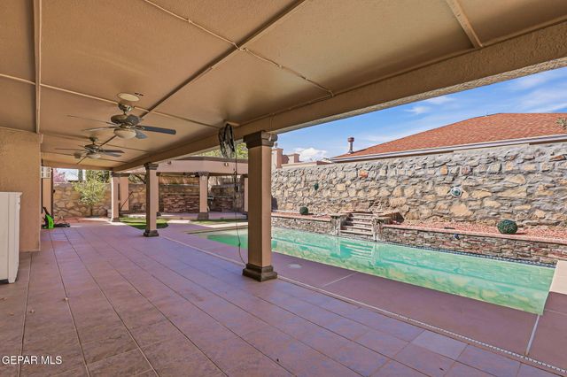 13445 EMERALD CREEK Drive, Horizon City, TX 79928