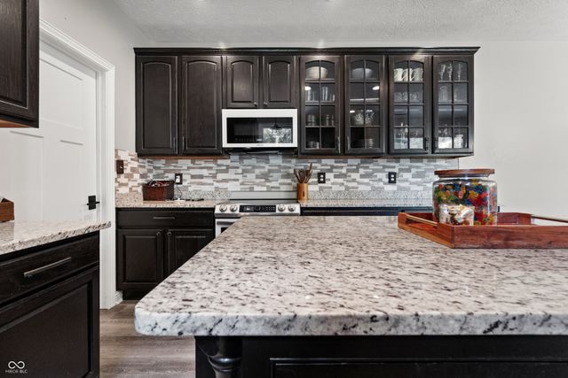 9024 Pleasant Garden Court, Camby, IN 46113