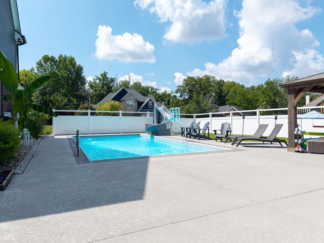9024 Pleasant Garden Court, Camby, IN 46113