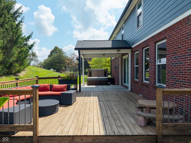 9024 Pleasant Garden Court, Camby, IN 46113
