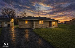 6742 E County Road 900 N, Seymour, IN 47274