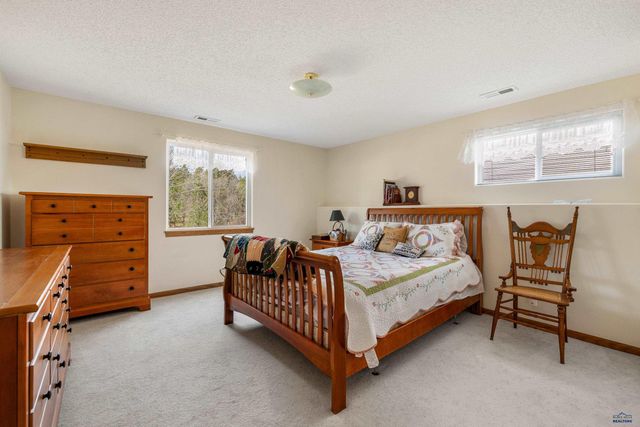 3713 PARK DR, Rapid City, SD 57702