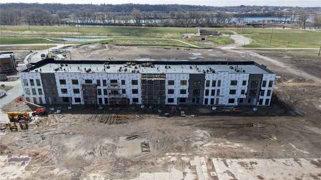 1310 Murphy Street 302, Des Moines, IA 50309
