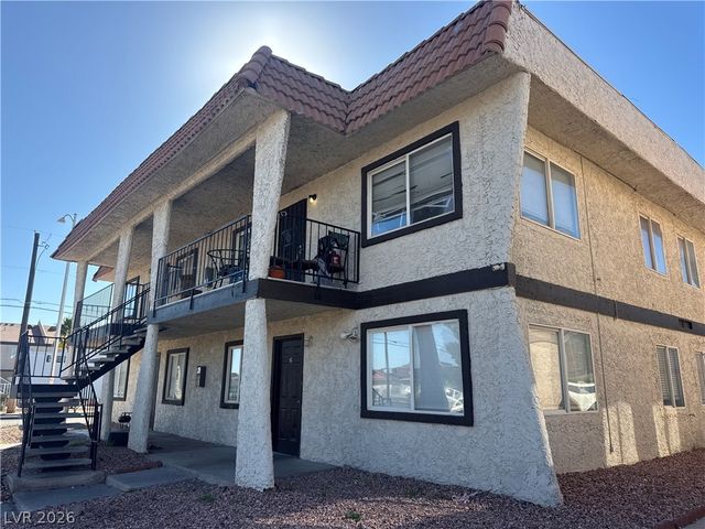 1705 Breckenwood Court, Las Vegas, NV 89115