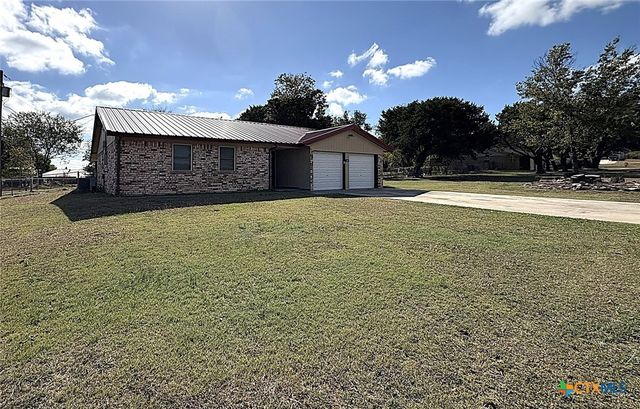 613 County Road 4876, Copperas Cove, TX 76522