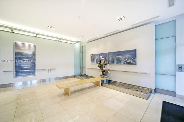 2101 BRICKELL 410, Miami, FL 33131