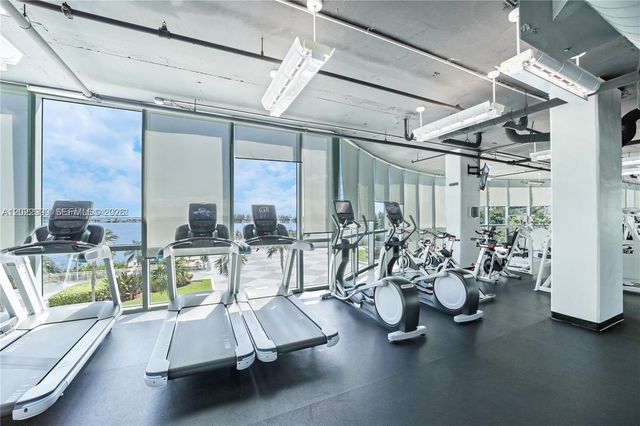 2101 BRICKELL 410, Miami, FL 33131