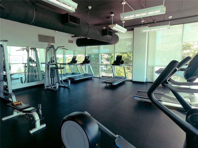 2101 BRICKELL 410, Miami, FL 33131