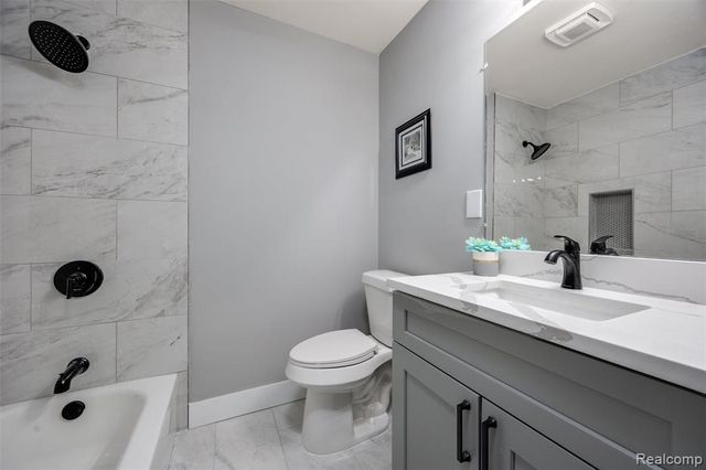 17108 Arlington Avenue, Allen Park, MI 48101