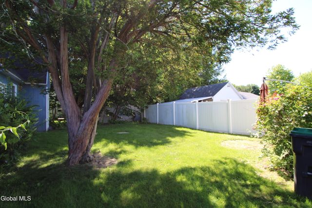 5 Hudson Street, Castleton-on-hudson, NY 12033
