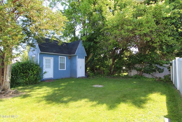 5 Hudson Street, Castleton-on-hudson, NY 12033
